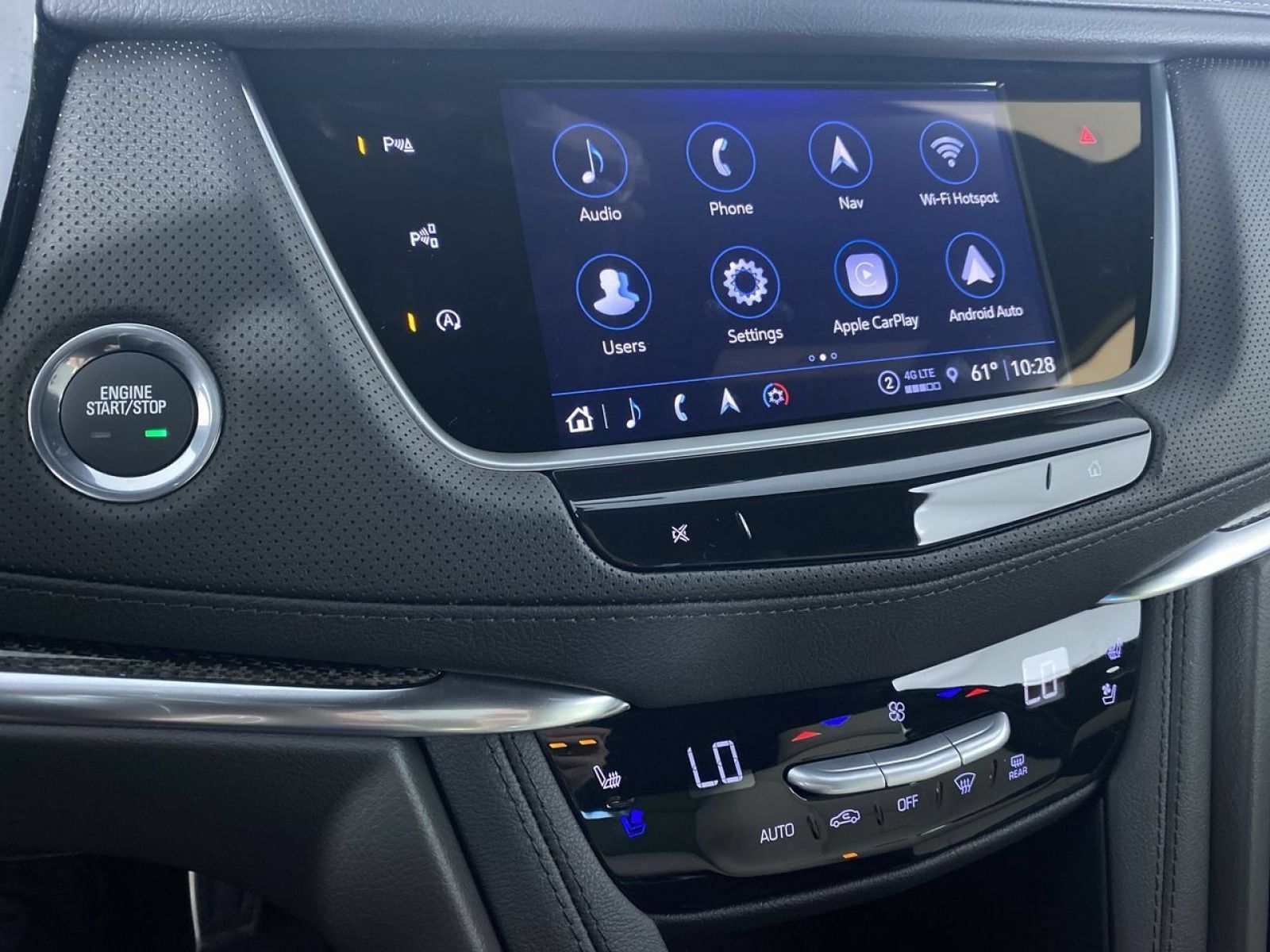 New 2026 Cadillac XT5 Sportv w/ LPO, Floor Liner Package AWD/4WD image 5
