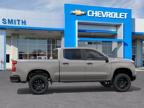 New 2026 Chevrolet Silverado 1500 Custom Trail Boss w/ LPO, Dark Essentials Package AWD/4WD image 29