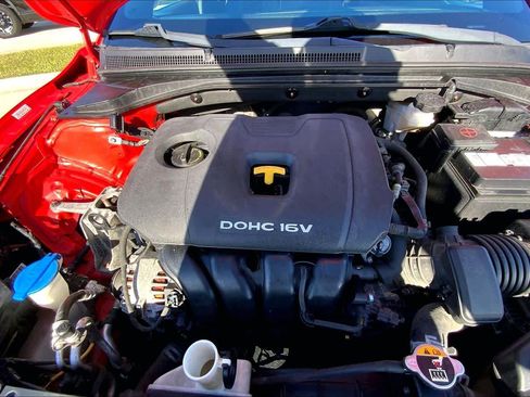 Used 2019 Hyundai Veloster 2.0 image 28