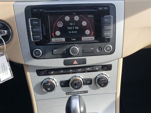 Used 2015 Volkswagen CC Sport FWD image 12