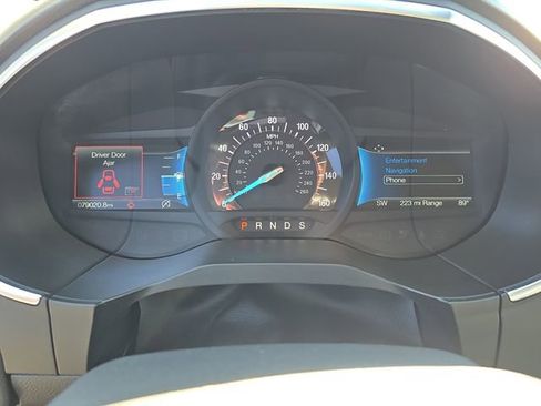 Used 2021 Ford Edge Titanium AWD/4WD image 16