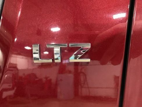 Used 2008 Chevrolet Avalanche LTZ w/ LTZ Preferred Equipment Group image 30