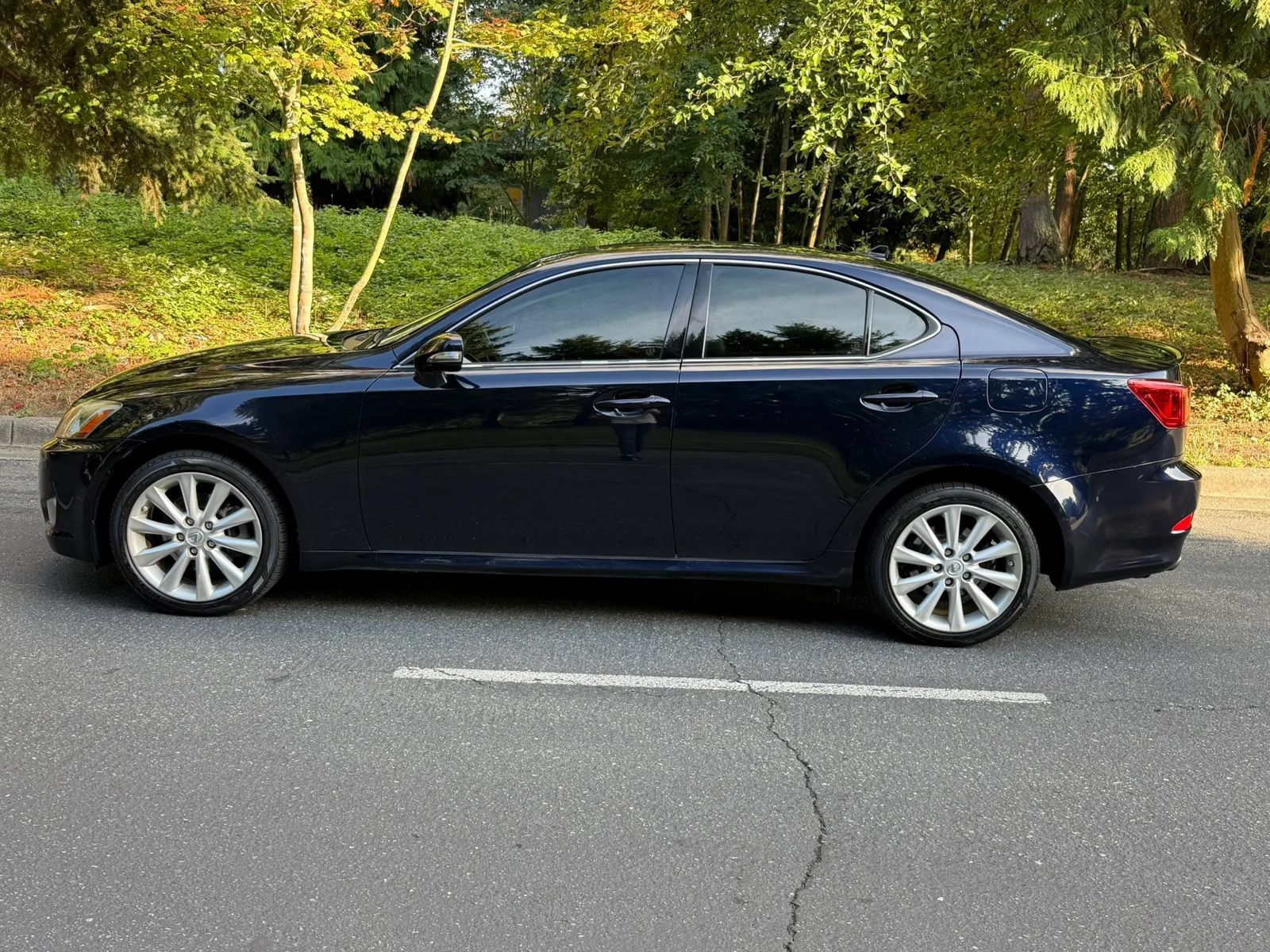 Used 2010 Lexus IS 250 AWD w/ Luxury Plus Value Edition image 2