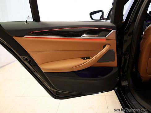 Certified 2023 BMW 540i xDrive w/ Premium Package image 28