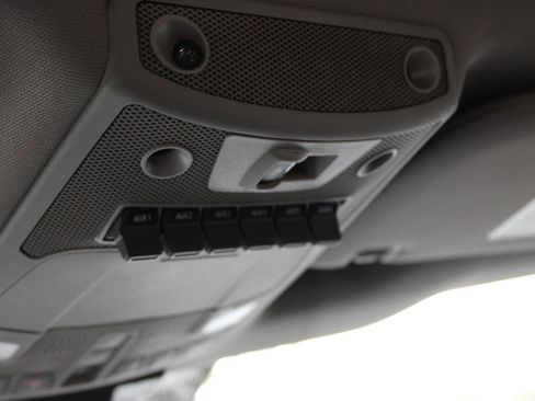 Used 2021 Ford F350 Lariat w/ Lariat Ultimate Package image 26