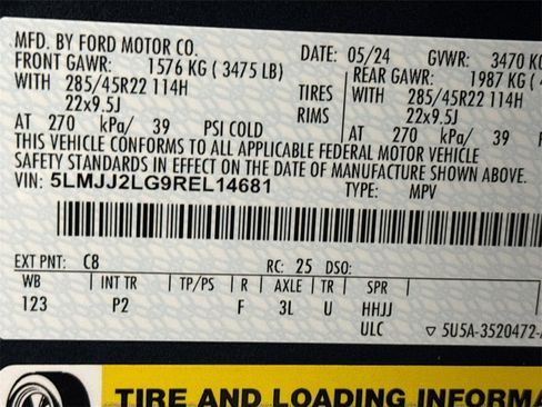 Used 2024 Lincoln Navigator Reserve image 32