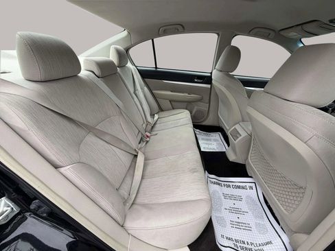 Used 2013 Subaru Legacy 2.5i Premium AWD/4WD image 17