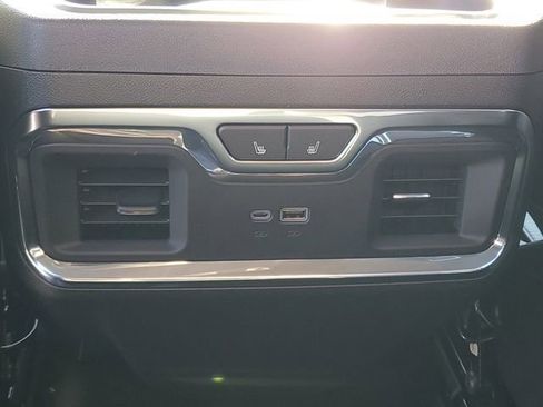 New 2026 GMC Sierra 3500 Denali w/ Denali Reserve Package image 24