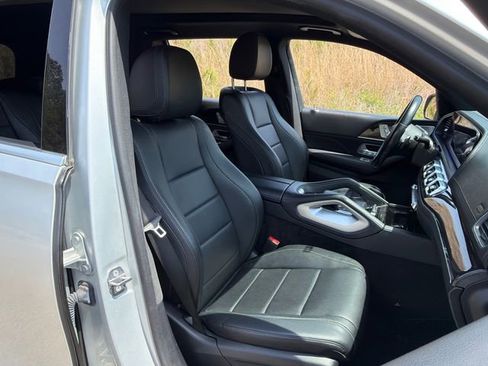 Used 2021 Mercedes-Benz GLS 450 4MATIC image 13