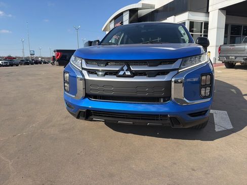 Used 2025 Mitsubishi Outlander Sport LE image 8