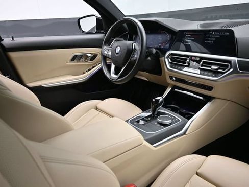 Used 2022 BMW 330i Sedan w/ Driving Assistance Package RWD image 13