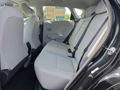 Used 2024 Hyundai Kona SE FWD image 15