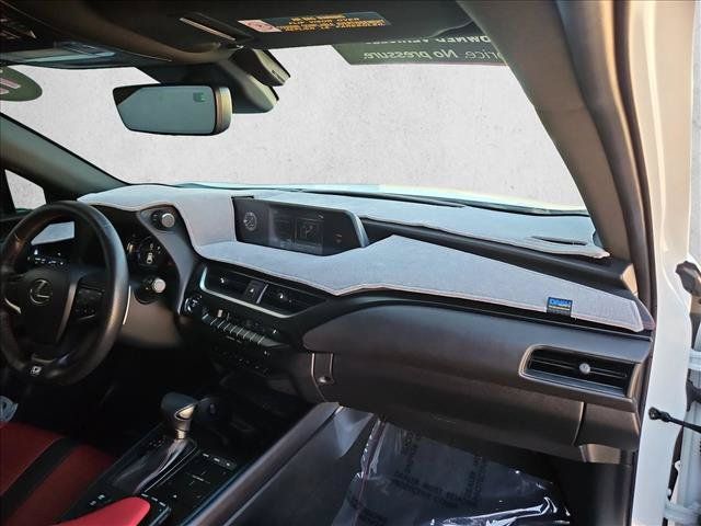 Used 2019 Lexus UX 250h F Sport w/ F Sport Premium Package AWD/4WD image 23