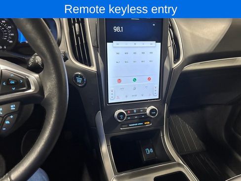 Used 2022 Ford Edge SEL w/ Convenience Package image 8