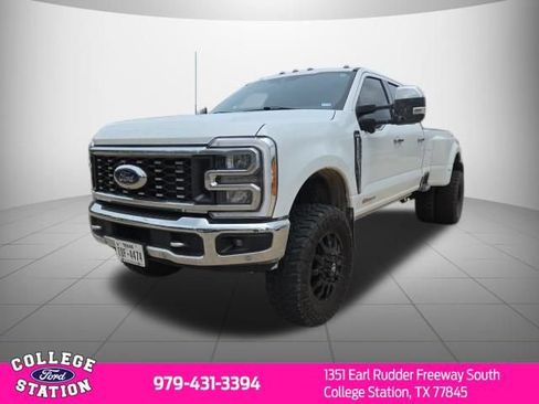 Used 2023 Ford F350 King Ranch w/ Chrome Package AWD/4WD image 3