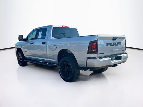Used 2026 RAM 2500 Big Horn AWD/4WD image 5