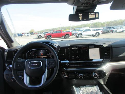 New 2026 GMC Sierra 2500 SLT w/ SLT Premium Package AWD/4WD image 16