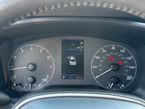 Used 2025 Toyota Corolla SE image 17