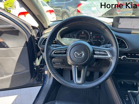 Used 2021 MAZDA CX-30 AWD 2.5 S w/ Premium Package image 16