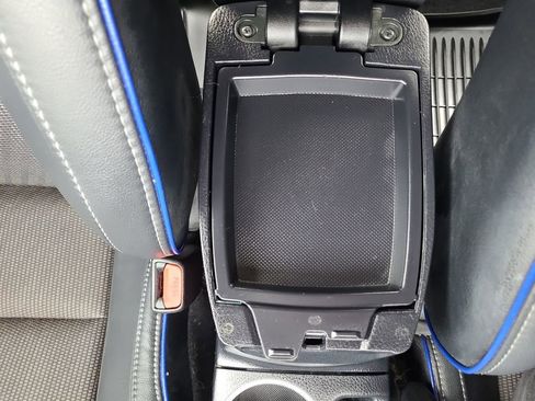 Used 2019 Toyota Corolla SE FWD image 23