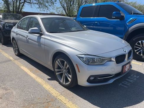 Used 2018 BMW 330i Sedan image 4