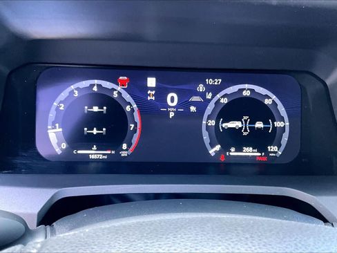 Used 2025 Toyota 4Runner Limited AWD/4WD image 26
