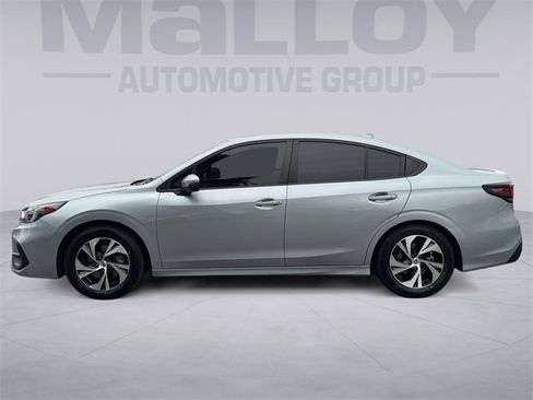 Used 2024 Subaru Legacy Premium image 6