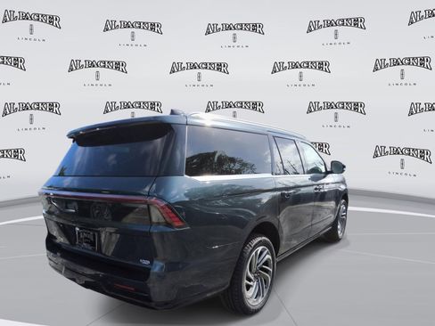 New 2026 Lincoln Navigator L Reserve AWD/4WD image 5