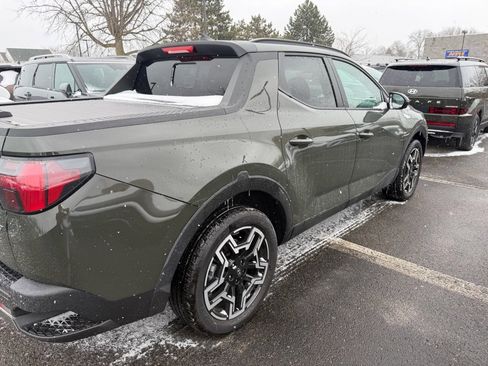 Used 2025 Hyundai Santa Cruz Limited image 4