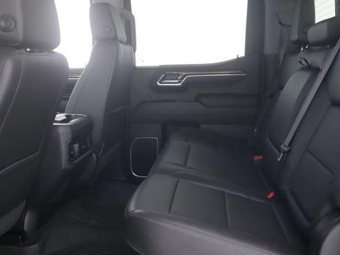 Used 2022 Chevrolet Silverado 1500 RST AWD/4WD image 27