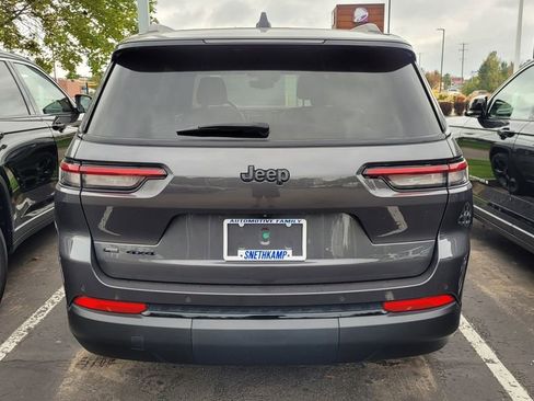 Used 2021 Jeep Grand Cherokee L Altitude image 7