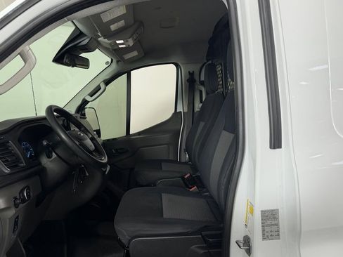 Used 2024 Ford Transit 250 Low Roof w/ Exterior Upgrade Package image 18