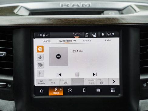 Used 2022 RAM 1500 Laramie AWD/4WD image 24
