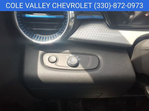 New 2026 Chevrolet Trax LT w/ Driver Confidence Package FWD image 10