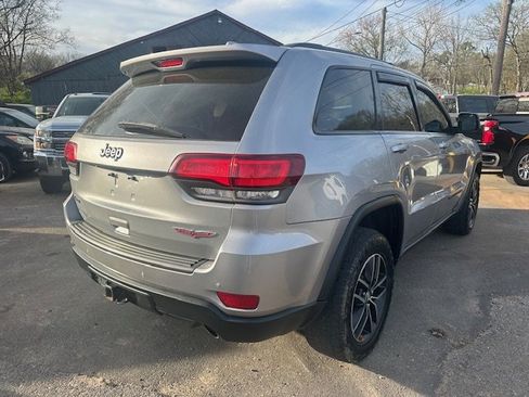 Used 2018 Jeep Grand Cherokee Trailhawk image 4