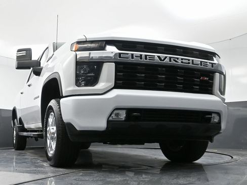 Used 2022 Chevrolet Silverado 2500 LT w/ Convenience Package image 47
