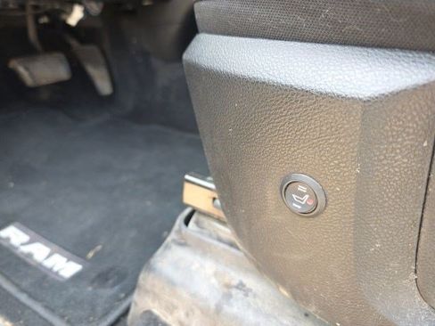 Certified 2023 RAM 2500 Tradesman AWD/4WD image 17