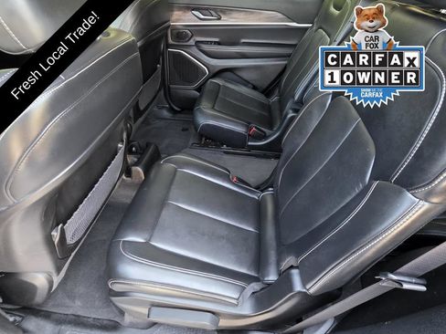 Used 2021 Jeep Grand Cherokee L Limited AWD/4WD image 10