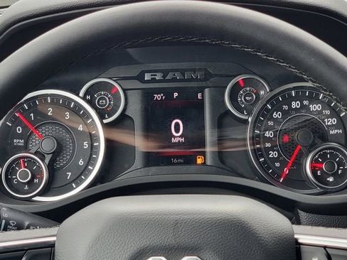 New 2026 RAM 1500 Big Horn AWD/4WD image 34