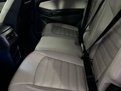Used 2024 Ford Edge SEL AWD/4WD image 12