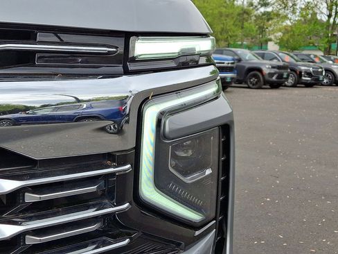 Certified 2025 Chevrolet Suburban Premier w/ Sun And Tow Package AWD/4WD image 28