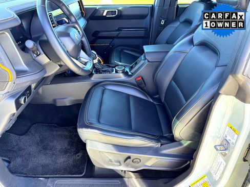 Used 2024 Ford Bronco Badlands image 13