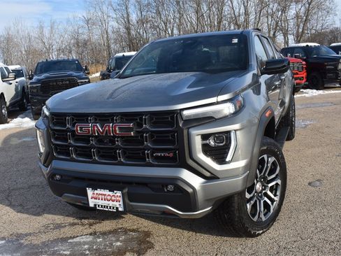 Used 2023 GMC Canyon AT4 w/ LPO, Sports Bar Package image 12