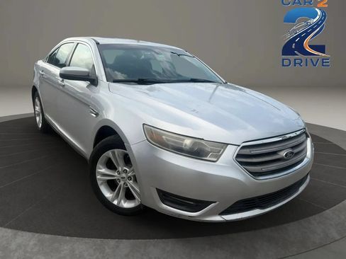 Used 2015 Ford Taurus SEL FWD image 2