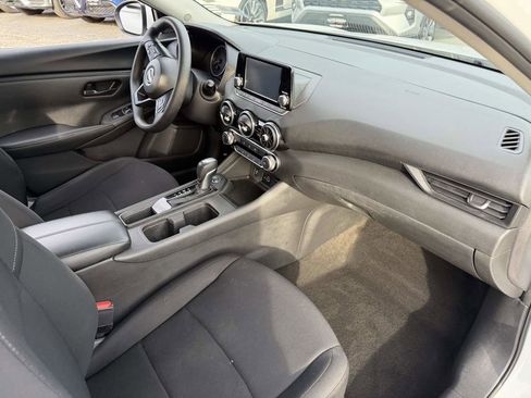 Used 2024 Nissan Sentra S image 10