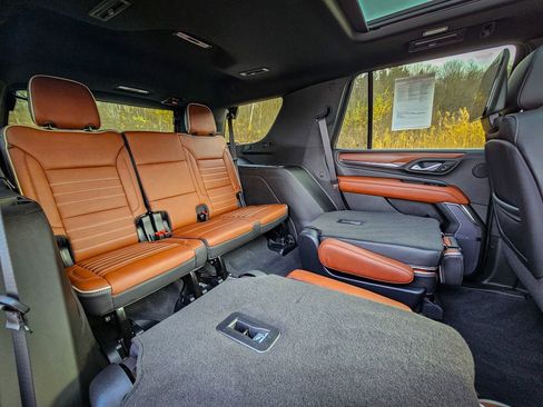 Certified 2023 GMC Yukon Denali Ultimate image 42