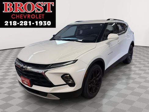 Used 2024 Chevrolet Blazer LT w/ Convenience Package AWD/4WD image 1