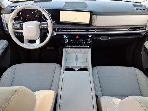 Certified 2025 Hyundai Santa Fe Calligraphy image 19