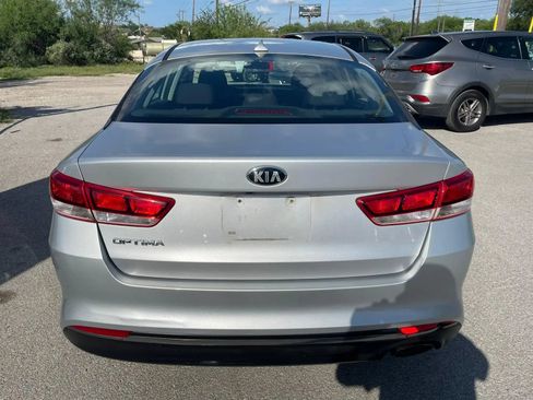 Used 2016 Kia Optima LX w/ Option Group 014 FWD image 2