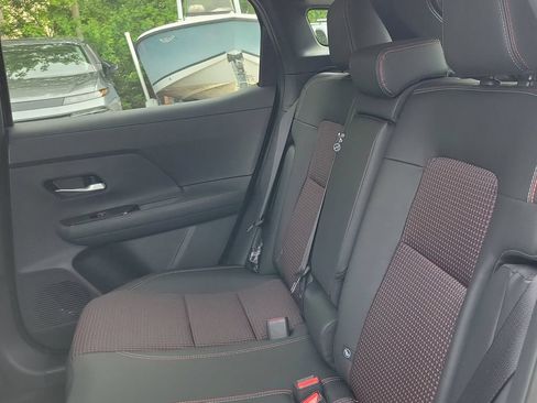 New 2026 Nissan Kicks SR FWD image 11